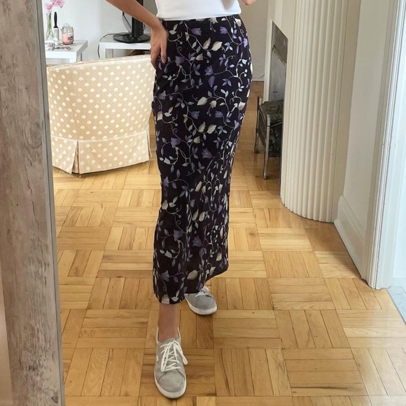 Vintage Maxi Skirt - Picture 2 of 10